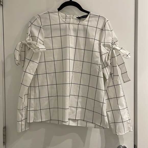 Zara top - Picture 1 of 3